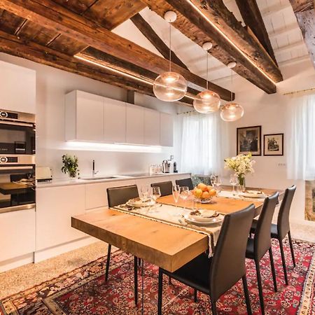 Apartment Ca Brunilda-Luxury Penthouse With Terrace Венеция Экстерьер фото